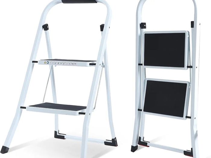 2 Step Ladder Folding Ladder, Portable With Anti-Slip Mat & Comfortable Soft Handgrip, Heavy Duty Steel - Easy to Store Ladders, 150KG Max Capacity (2 white) (SVSL04V1)