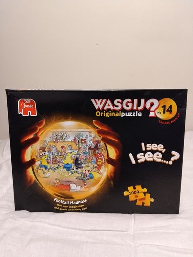 Wasgij Original 14 Football Madness! 1000 Piece Jigsaw Puzzle