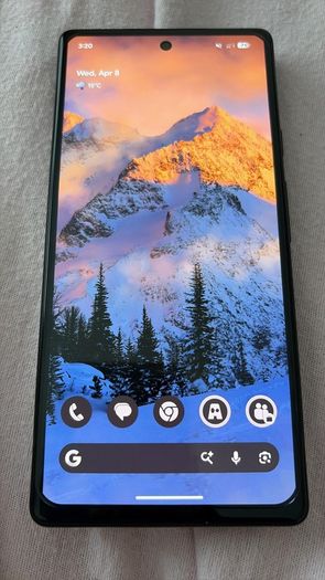 Pixel 6A - White