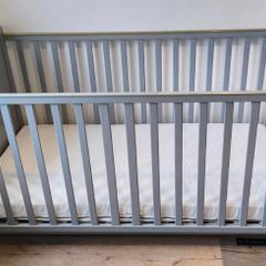 MIKA Baby cot