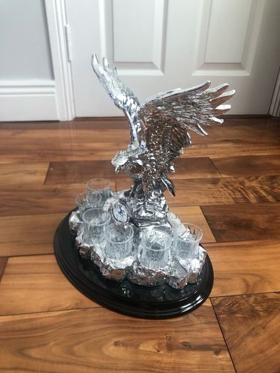 Eagle Shot Stand by Chinelli perfect Gift