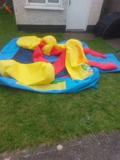 Kids bouncy castle