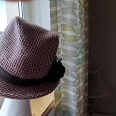 hat