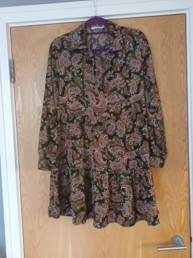 Stradivarius  Smock Style  Dress. S. L - 12
