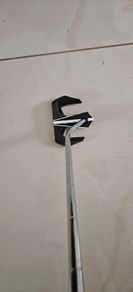 Odyssey backstrike dart  putter