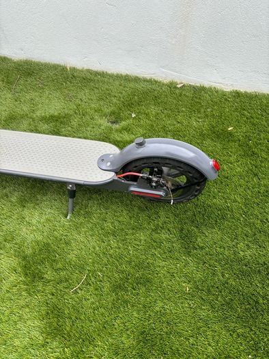 electric scooter