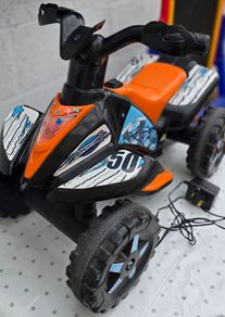 Roadsterz electric ride on quad