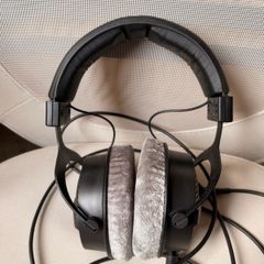 Beyerdynamic DT 990 Pro X