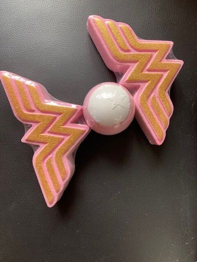 Soap & Glory bath fizzers, bath fizz-a-ball. New