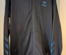 Hummel full zip lightweight sports hoodie jumper top.  Size M Medium.