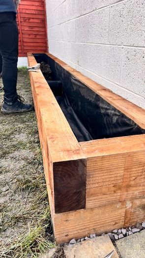 Sleepers Raised Garden Bed Wall Planter