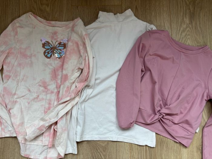 Large bundle of girls clothes 8-9yrs