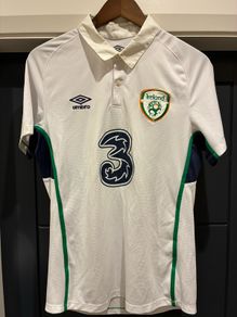 Ireland soccer jersey M