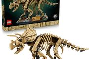 LEGO Jurassic World 77985 Dinosaur Fossils: Triceratops