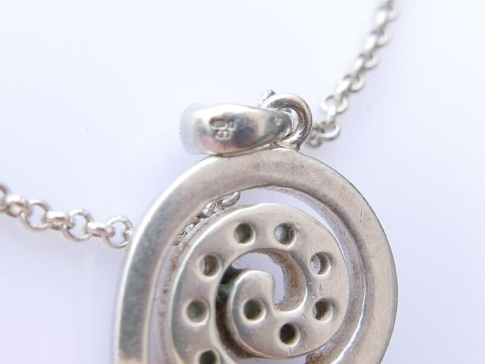 Vintage Celtic Knot Pendant and Necklace length 20" - 5,70g