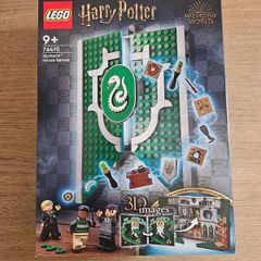 lego harry potter 76410 slytherin house banner