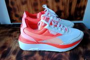 Puma Cruise Rider as new size 6