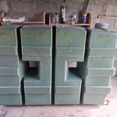 Oil tank