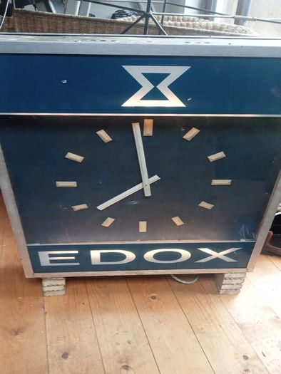 Antique Jewellers Watch Outdoor Sign.