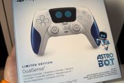 AstroBot (first run) PS5 Dualsense Controller
