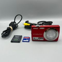 Nikon Coolpix S220 10MP Digital Camera Red - Full Kit