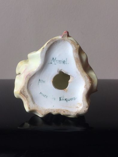 Muriel Ceramic figure