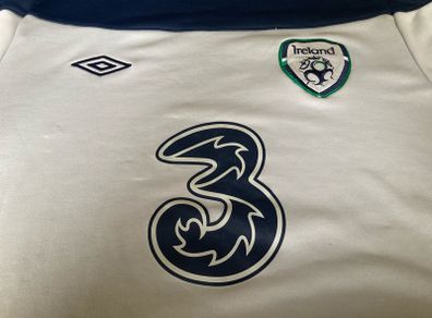 Republic of Ireland 2011/2012 Umbro Top size xl