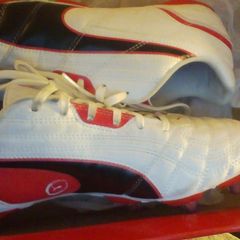 Puma Universal H8 Rugby  Boots Size 9