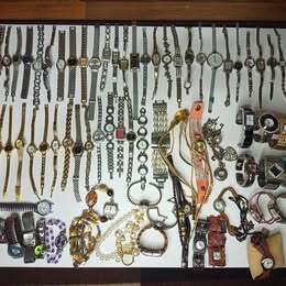 Watch collection 220 pieces