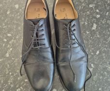 Black dress shoes