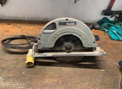 MAKITA saw 5903R good running order can test it here