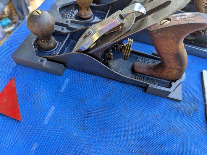 Wall Brackets for Planes