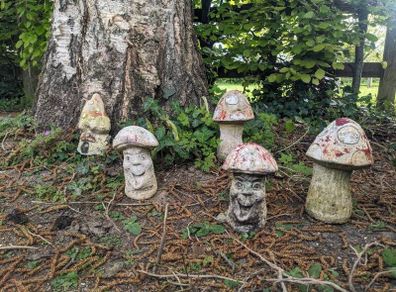 Fairy garden cement ornaments