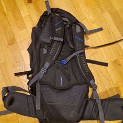 Regatta blackfell 60-10 expandable backpack