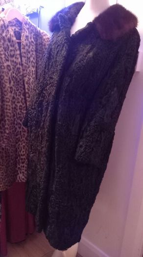 As New!! 1950s Vintage Wool Winter Astrakhan Swing Coat