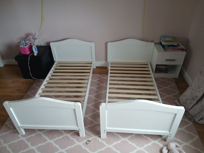 Nested Sorrento Cot Bed-White