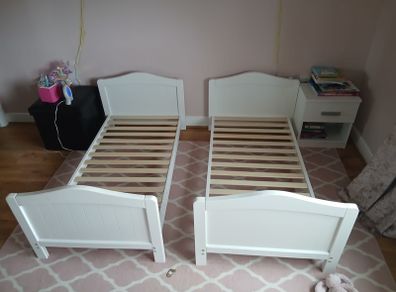 Nested Sorrento Cot Bed-White