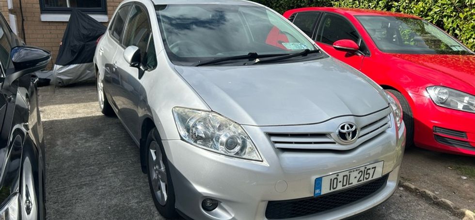 2010 Toyota Auris