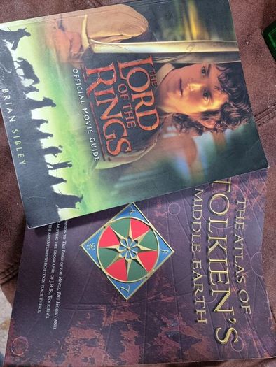 JRR Tolkien middle earth lore bundle: The Lord of the Rings official movie guide + Atlas of Tolkien's Middle Earth - Karen Wynn Fonstad
