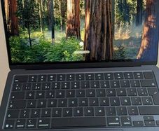 MacBook Air 13" M4 (2025) 24GB RAM 512GB SSD Spanish keyboard