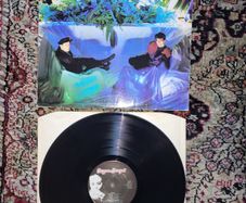 Associates: Sulk  LP Ireland