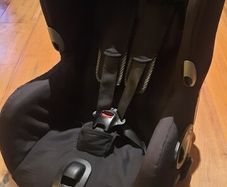 maxi cosi axiss swivel car seat