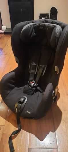 maxi cosi axiss swivel car seat