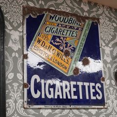 Vintage Woodbine Cigare ttes Enamelled Advertising Sign