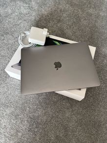 Macbook Pro 13 inch M1