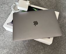 Macbook Pro 13 inch M1