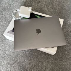 Macbook Pro 13 inch M1