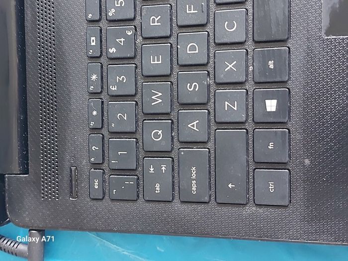 HP Laptop Model 15-da0072na, Intel Celeron N4000 CPU, 1.1GHz, 4GB Ram, 250GB HDD, Windows 10 Home, Microsoft Edge, Chrome