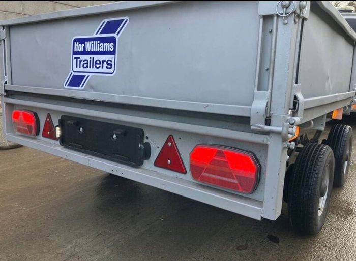 Ifor Williams drop side builders trailer