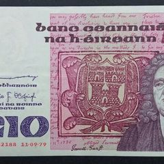Ireland | 10 Pounds | 1979 | P.72a | Prefix - GLC | aUNC
